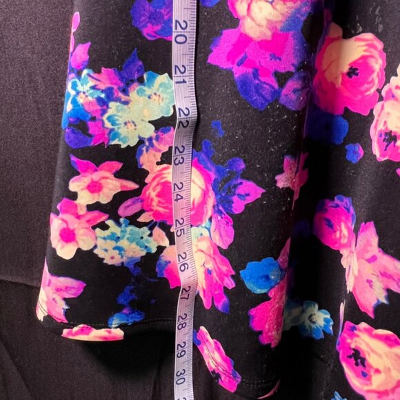 Total Girl Sz M (10/12) Black Fit Flare Multi Color Floral Knee Length Dress (D) - Picture 8 of 8